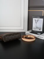 LV Hills デニム 弁当バッグ ケース付き 19*13cm - 画像 (10)