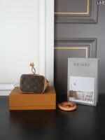 LV NOE 水筒バック ケース付き 13*16cm - 画像 (4)