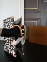 LV ONTHEGO ハンドバッグ ケース付き 34*27cm - 画像 (7)