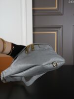 LV Discovery ボディーバック ケース付き 36*19cm - 画像 (6)