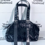 Vivienne Westwood  肩掛けバック ケース付き 25*15*14cm