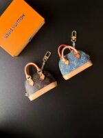 LV Micro Alma キーホルダー ケース付き - 画像 (4)