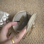 CHANEL イヤホンケース＆小銭いれ セットポーチ ノベルティ Vic商品 ケース付き - 画像 (6)