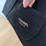 CHANEL 2025 キャンバストートバッグ ノベルティ ケース付き 32*11*37cm - 画像 (6)