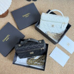 CHANEL ショルダーバック バニティー ノベルティ ケース付き 20*12*5cm - 画像 (2)