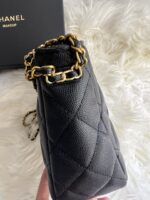 CHANEL hoboバックvip ノベルティ ケース付き  20*9*16cm - 画像 (4)