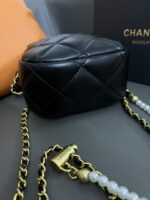 CHANEL 21k カメラバッグ ノベルティ ケース付き 18*4*6cm - 画像 (2)