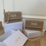 DIOR Vic gift ショルダーバック ノベルティ ケース付き - 画像 (3)