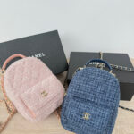 CHANEL mini リュック ノベルティ ケース付き 13*19*7cm