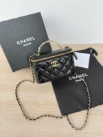 CHANEL 24p バニティー ショルダーバック ノベルティ 17*8*11cm