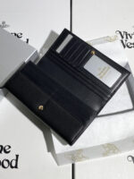 Vivienne Westwood 9300
