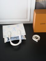 LV ONTHEGO BBトートバッグ ケース付き  25*20cm - 画像 (6)