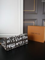 LV ONTHEGO ハンドバッグ ケース付き 34*27cm - 画像 (6)