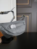 LV Discovery ボディーバック ケース付き 36*19cm - 画像 (10)