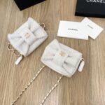 CHANEL Vic ショルダーminiバック ノベルティ ケース付き 10*7.5*3cm - 画像 (5)