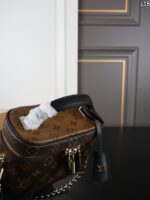 LV Vanity ショルダーバッグ バニティー ケース付き 18*13cm - 画像 (5)
