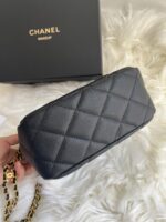 CHANEL hoboバックvip ノベルティ ケース付き  20*9*16cm - 画像 (6)