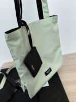 PRADA キャンバス トートバッグ 両面タイプ ノベルティ 37*36cm - 画像 (7)