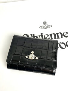 Vivienne Westwood わに革 三つ折り財布 ケース付き - 画像 (8)