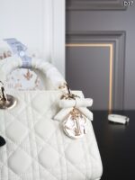 DIOR Lady Dior ハンドバッグ ショルダーバッグ ケース付き 17*15cm 20*17cm - 画像 (6)