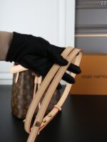 LV NEONOE BB 水筒バック ケース付き 21*21cm - 画像 (9)