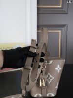 LV All In BB ショルダーバック 小銭入れ ケース付き 17*18cm - 画像 (8)