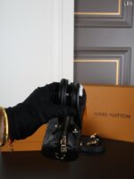 LV NANO SPEEDY ハンドバッグ ショルダーあり ケース付き 16*10cm - 画像 (7)