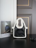 PRADA Tote ハンドバッグ ショルダーバッグ ケース付き 18*16cm - 画像 (3)