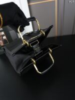 PRADA Re-Nylon トートバッグ ケース付き 23*28cm - 画像 (9)