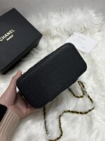 CHANEL ショルダーバック バニティー ノベルティ ケース付き 18*9*11cm - 画像 (6)
