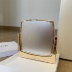 CHANEL スタンドミラー ノベルティ ケース付き - 画像 (2)
