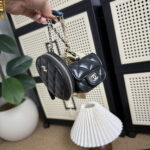 CHANEL イヤホンケース＆小銭いれ セットポーチ ノベルティ Vic商品 ケース付き - 画像 (14)
