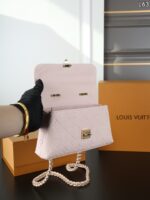 LV Madeleine Nano ショルダーバック ケース付き 21*12cm - 画像 (5)