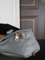 LV Discovery ボディーバック ケース付き 36*19cm - 画像 (4)