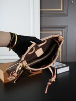 LV Nano Frivole デニム 肩掛けバック ケース付き 26*13cm - 画像 (9)
