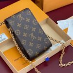 LV キーホルダー ケース付き - 画像 (7)