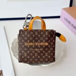LV MINI SHOPPER キーホルダー ケース付き - 画像 (7)