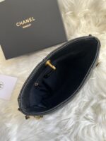 CHANEL hoboバックvip ノベルティ ケース付き  20*9*16cm - 画像 (7)