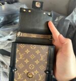 LV MINI TRUNK 携帯ポーチ - 画像 (5)