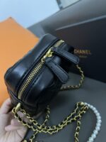 CHANEL 21k カメラバッグ ノベルティ ケース付き 18*4*6cm - 画像 (7)