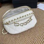 CHANEL ボディーバック ノベルティ ケース付き 24a 17*24*11cm - 画像 (12)