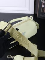 PRADA Hoboバック ケース付き 28*13cm - 画像 (6)