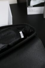 PRADA Saffiano ショルダーバッグ ポーチ付き ケース付き 21.5*14cm - 画像 (9)
