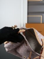 LV Monogram チェーンバッグ ケース付き 23*15cm - 画像 (9)