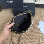 CHANEL ボディーバック ノベルティ ケース付き 24a 17*24*11cm - 画像 (7)
