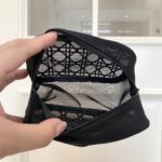 DIOR メッシュ化粧ポーチ ノベルティ ケース付き 16*8*8cm - 画像 (5)