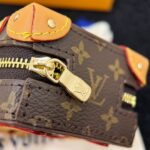 LV キーホルダー ケース付き 10CM - 画像 (8)