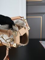 LV SIDE TRUNKMonogram キャンバス デニム ショルダーバッグ ケース付き 23*15cm - 画像 (10)