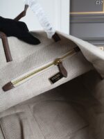 PRADA キャンバス トートバッグ 37*30cm - 画像 (9)