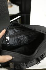 PRADA  肩掛けバック ケース付き 22.5*16cm - 画像 (6)